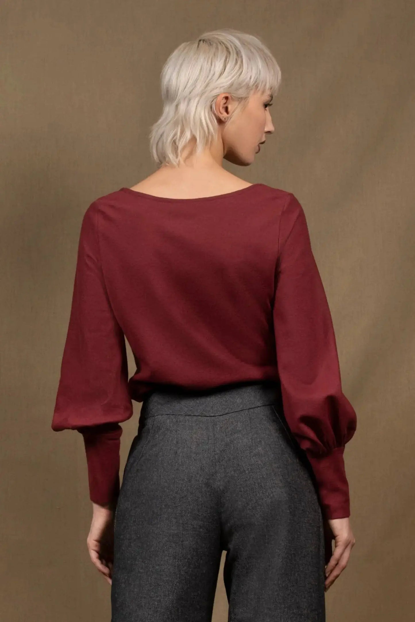 Pull Femme Bordeaux en Laine – Certitude My Tailor Is Joh