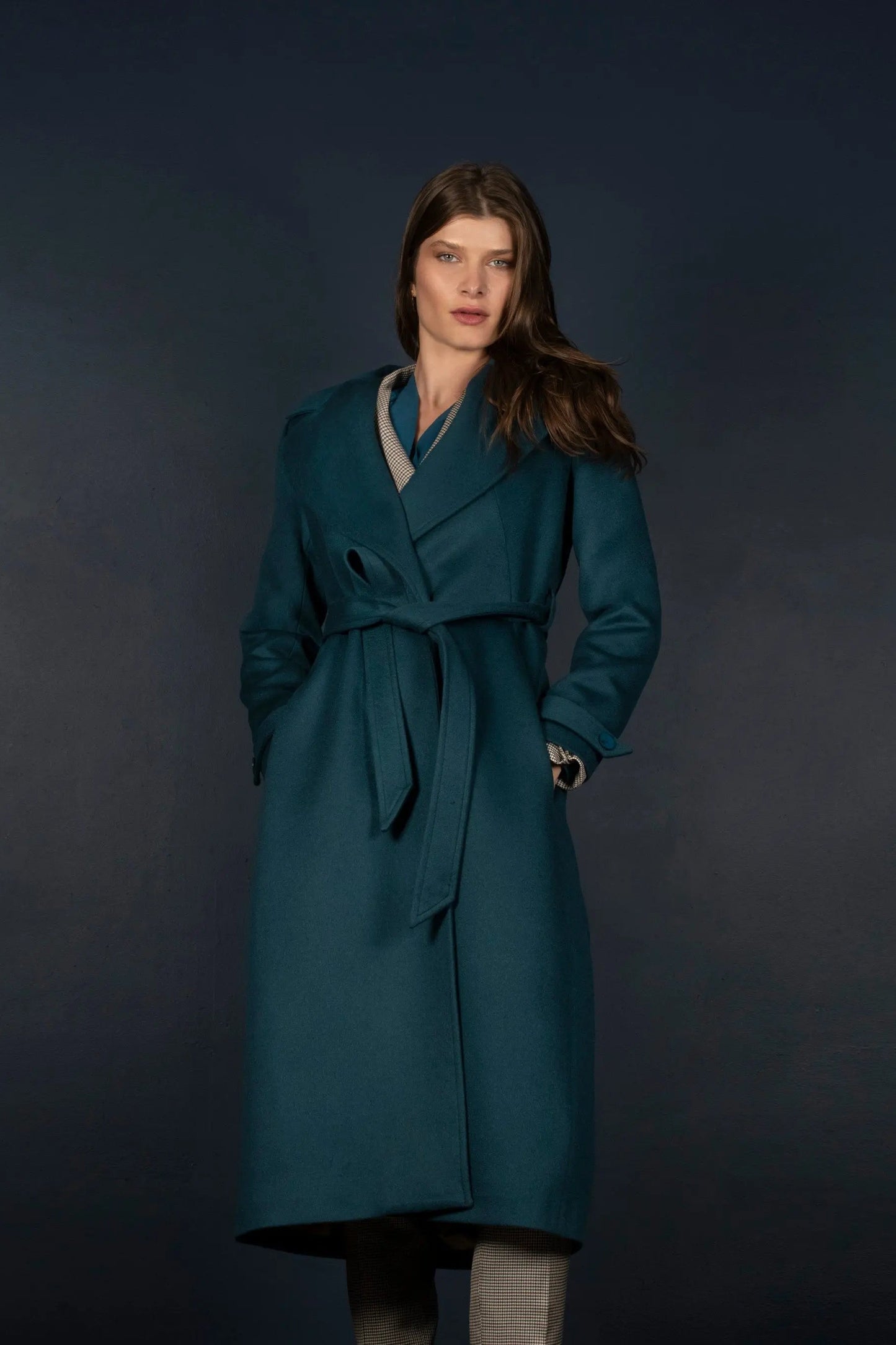 Manteau Long Femme Laine Cachemire Bleu Pétrole Palace - My tailor is Joh