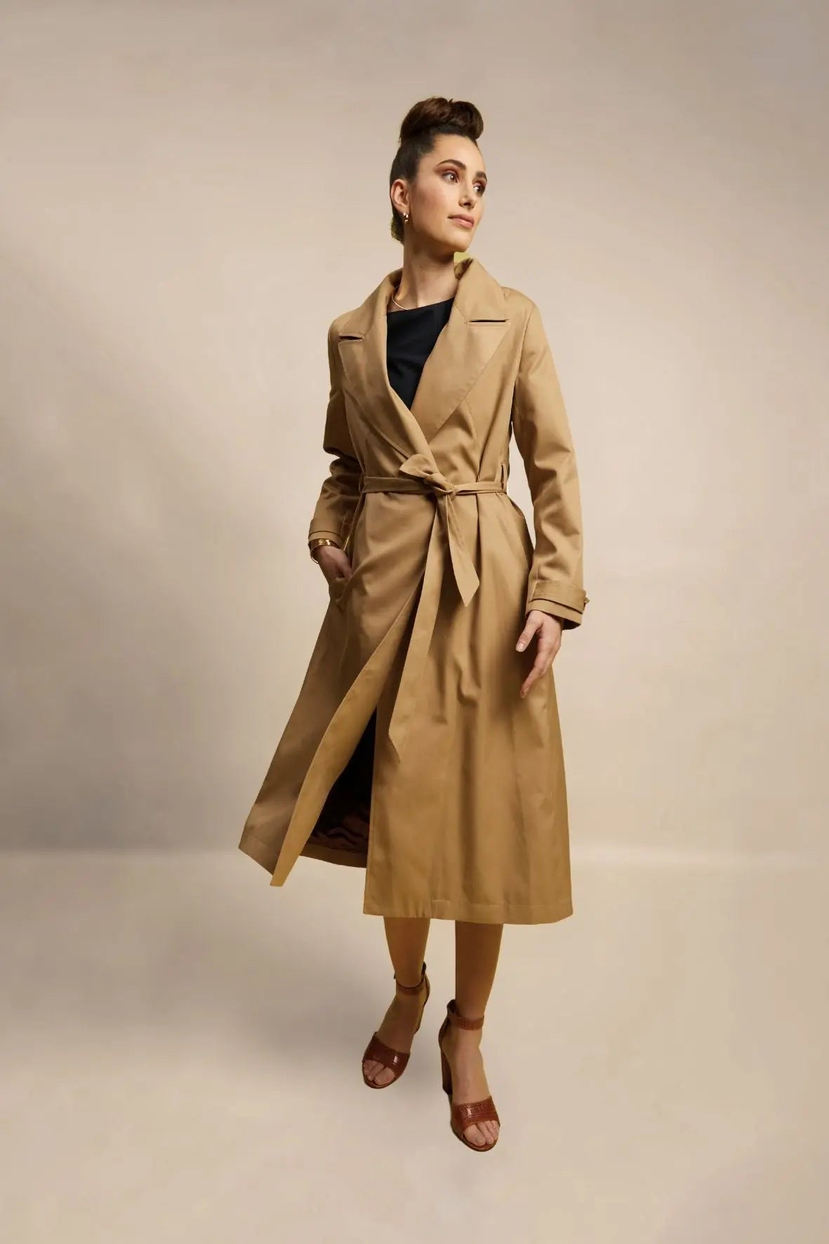 Trench Femme Long en Coton Imperméable – Tabac Palace My tailor is Joh