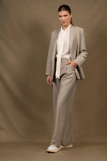Tailleur Veste Pantalon Large Femme Laine Gris Clair  – Illusion My tailor is Joh