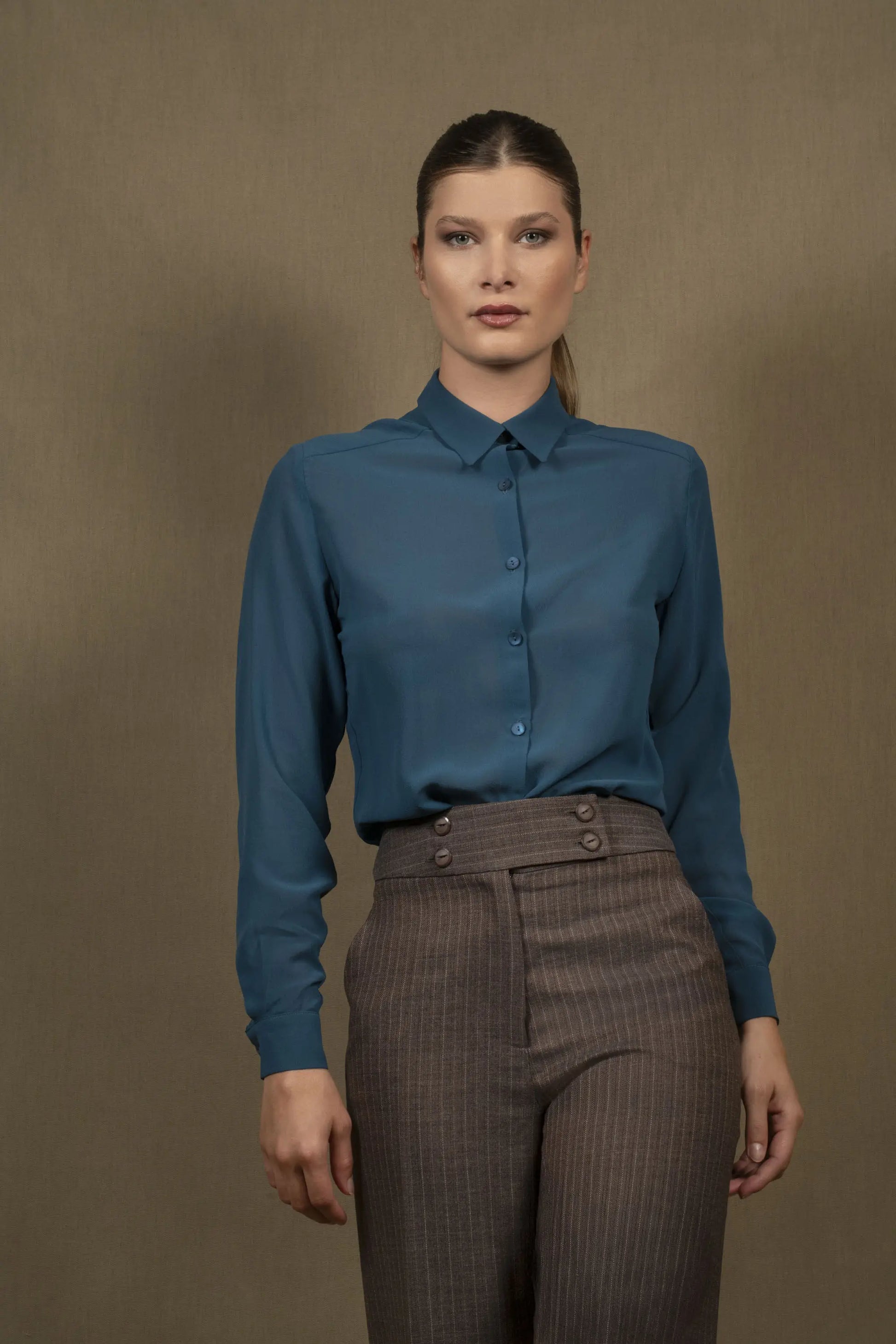 Chemise Femme Soie Bleu Pétrole - Conception My tailor is Joh