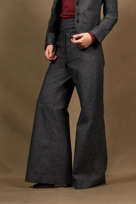 Jean femme coupe flare en coton mélangé bleu taille haute double boutonnage