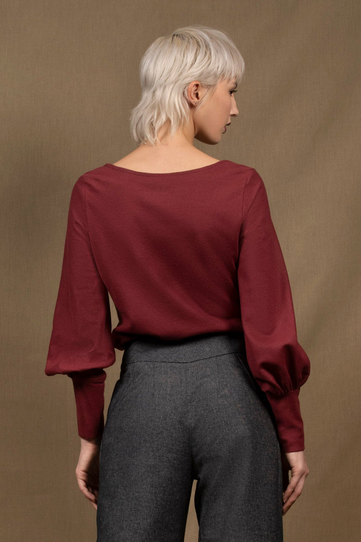 Pull Femme Bordeaux en Laine – Certitude My Tailor Is Joh 