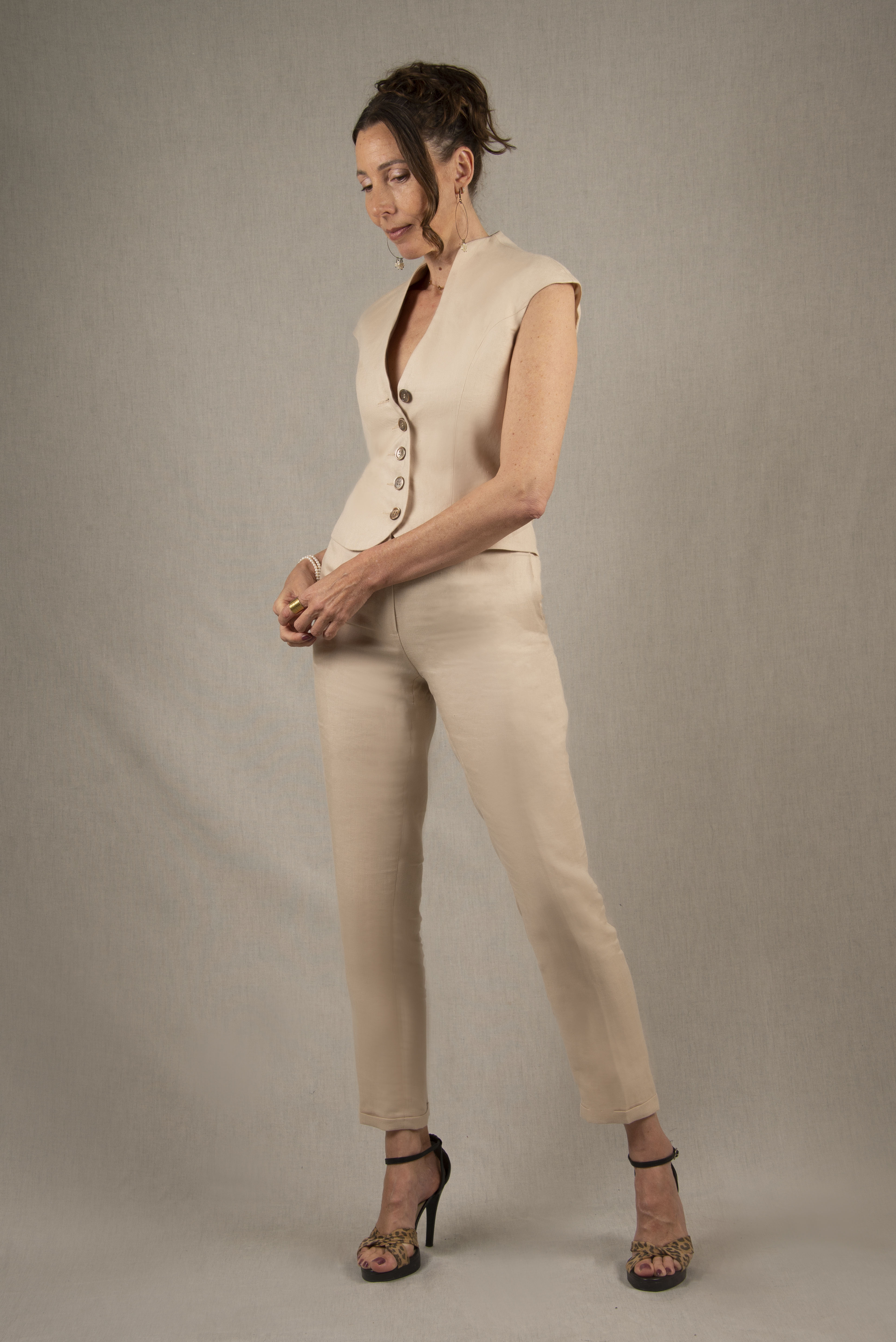 Pantalon Tailleur Femme Fitté Lin Ivoire - Conception