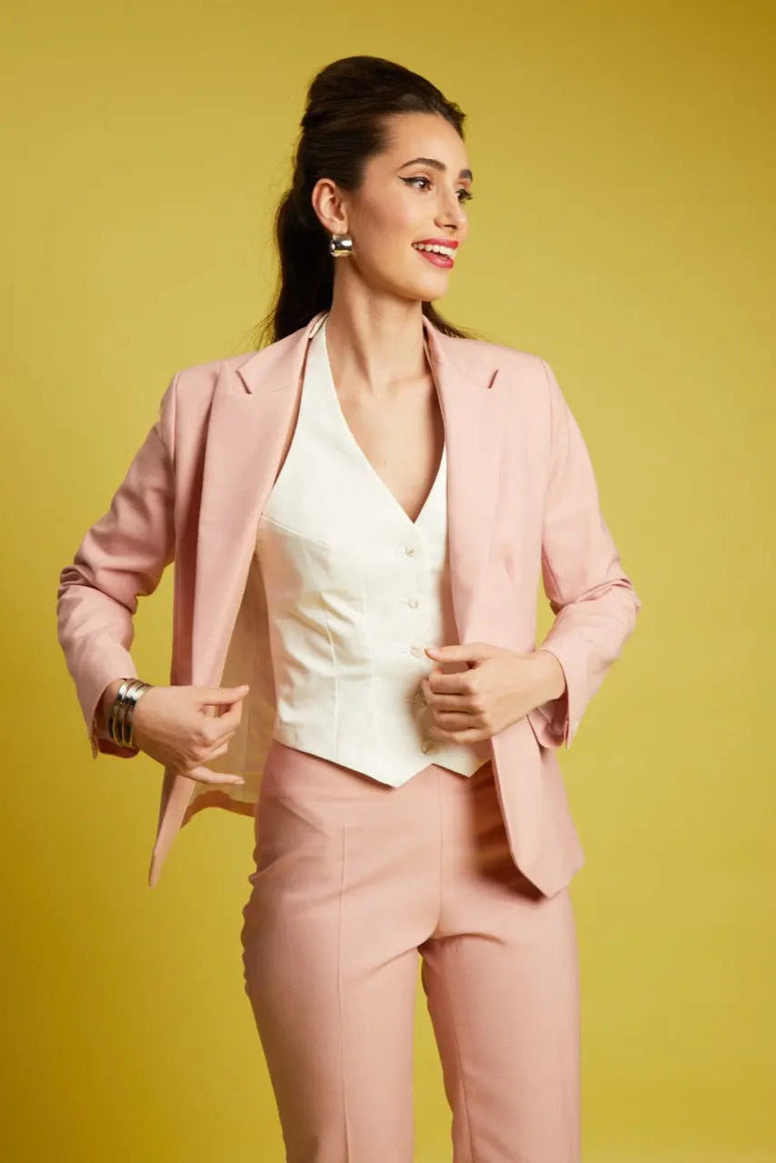 Le tailleur femme veste pantalon droit laine rose ballerine Conception - My tailor is Joh