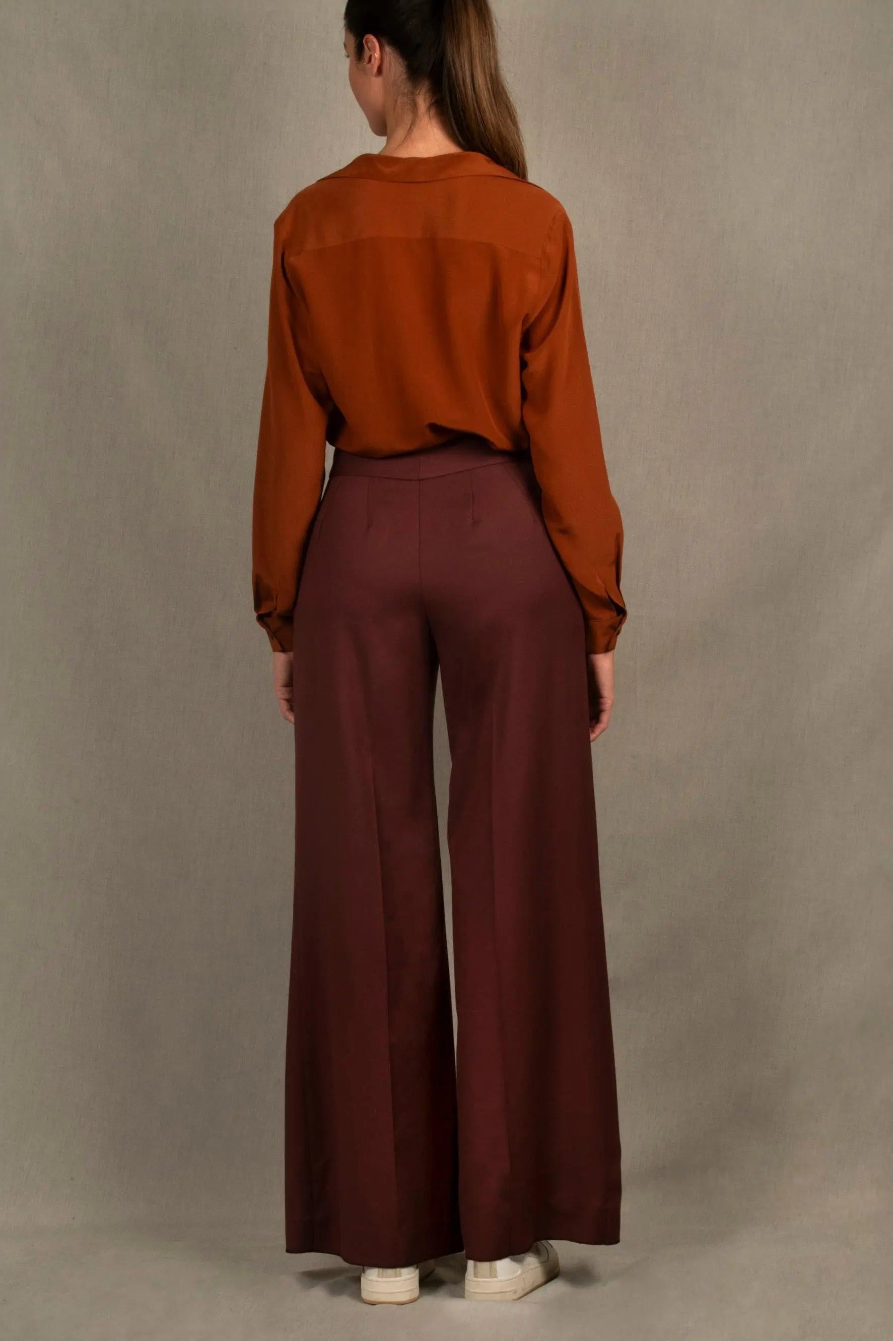 Pantalon Tailleur Femme Large en Laine  Lie de Vin - Certitude - My tailor is Joh