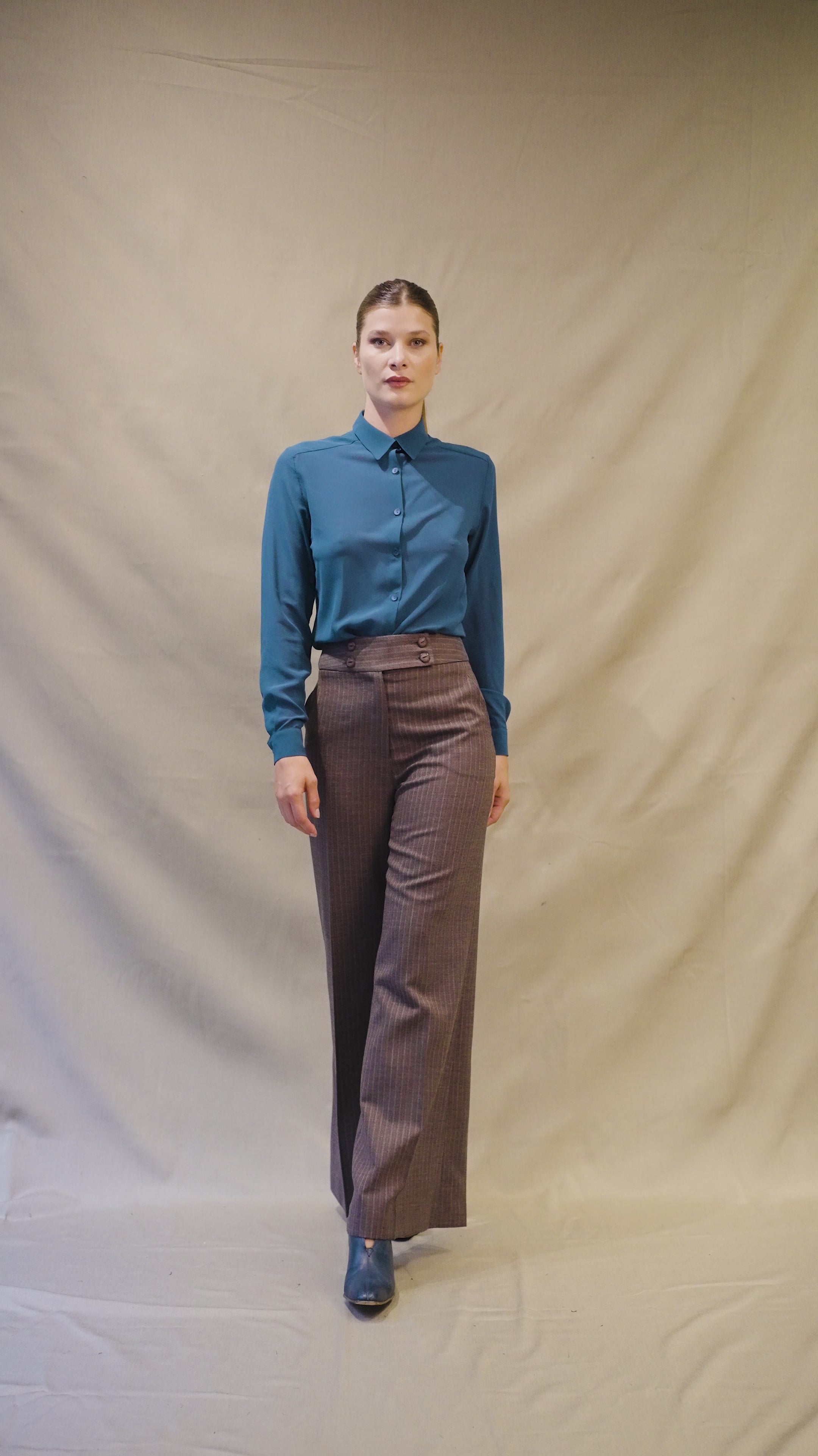 Chemise Femme Soie Bleu Pétrole - Conception