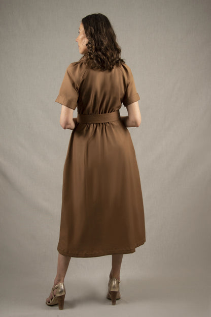 Robe Longue en Coton Couleur Havane - Apparence My tailor is Joh