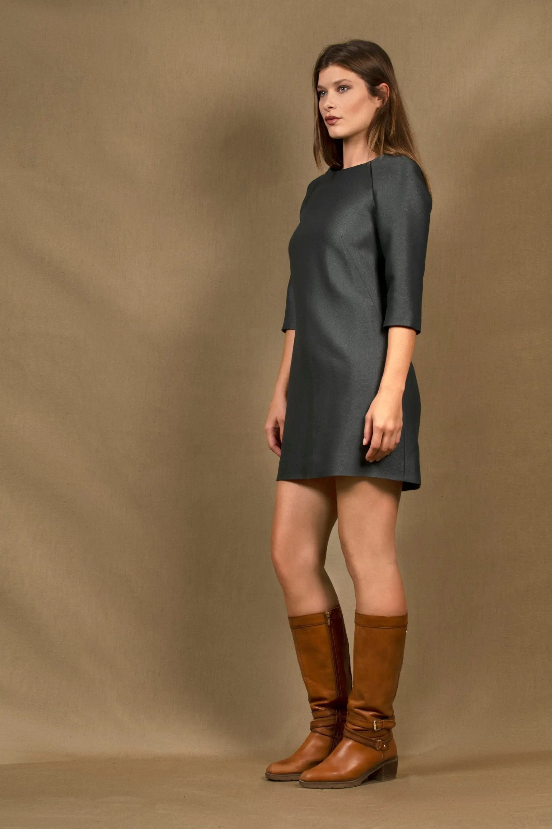 Robe Tailleur en Laine Vert Amande  - Sensation My tailor is Joh