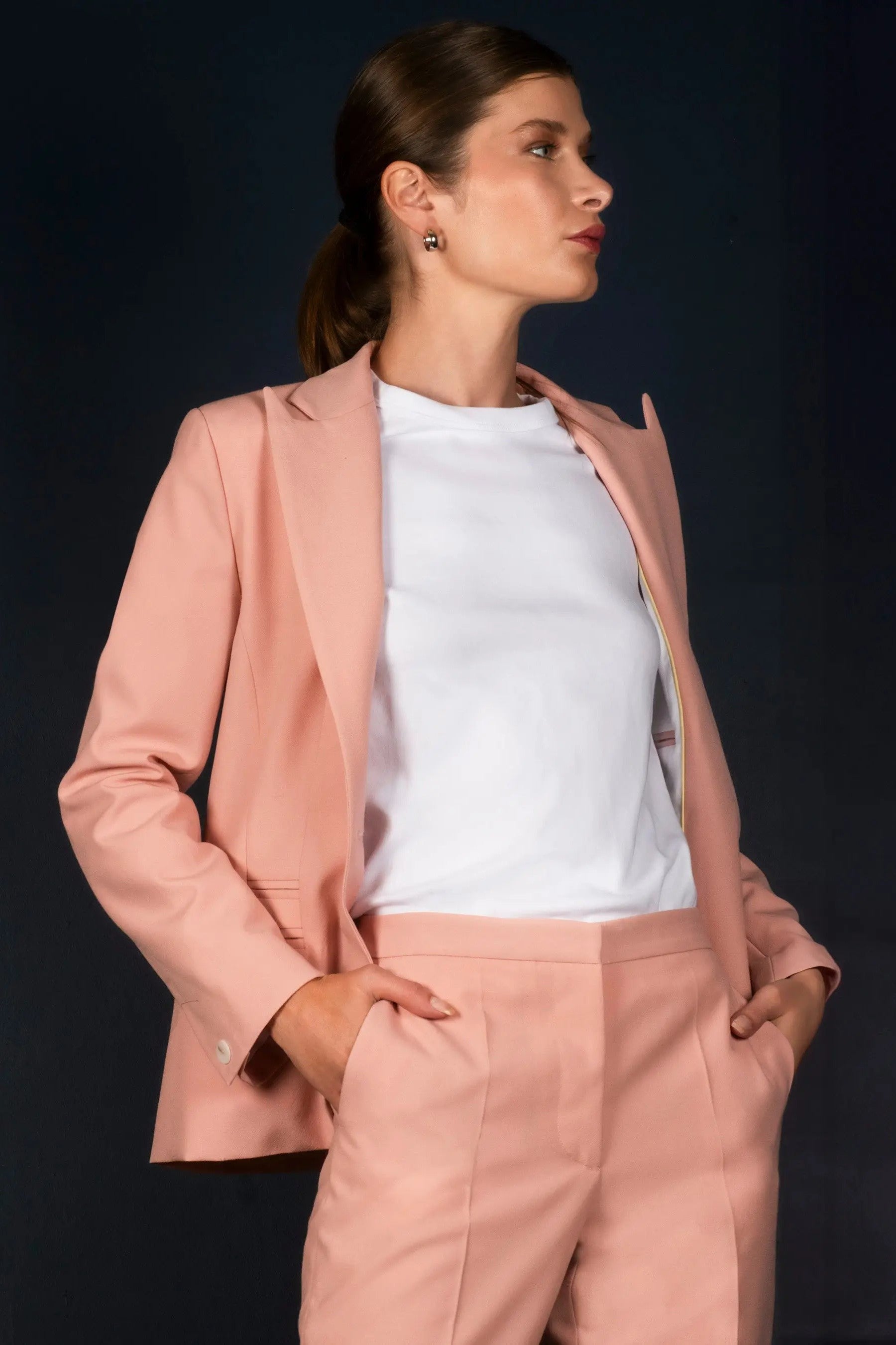 Tailleur Veste Pantalon Fitté en Rose Ballerine - Conception - My tailor is Joh