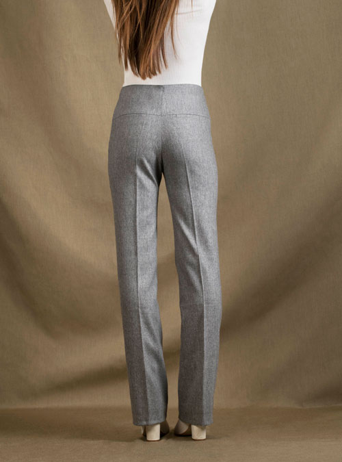 Le Pantalon tailleur droit Sœur - My Tailor Is Joh, la nouvelle marque de prêt à porter féminin, tailleurs, vestes, pantalons, robes, jupes, hauts, chaussures pour habiller les femmes.