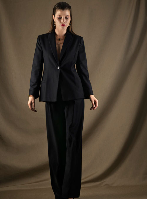 La veste tailleur femme laine Illusion rayé noir - My Tailor Is Joh, la nouvelle marque de prêt à porter féminin, tailleurs, vestes, pantalons, robes, jupes, hauts, chaussures pour habiller les femmes.