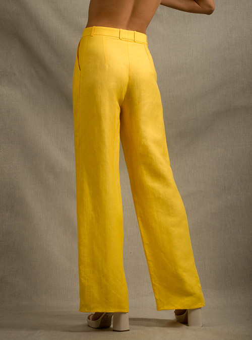 Le tailleur femme veste pantalon large lin jaune Illusion - My Tailor Is Joh, la nouvelle marque de prêt à porter féminin, tailleurs, vestes, pantalons, robes, jupes, hauts, chaussures pour habiller les femmes.